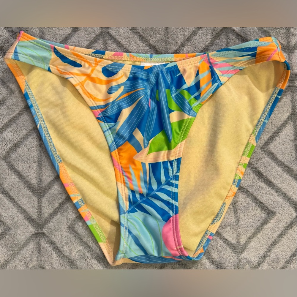 Wild Fable Sz Sm (4-6) Bright Floral Bikini Beach Caribbean Tropical Bottom NWOT